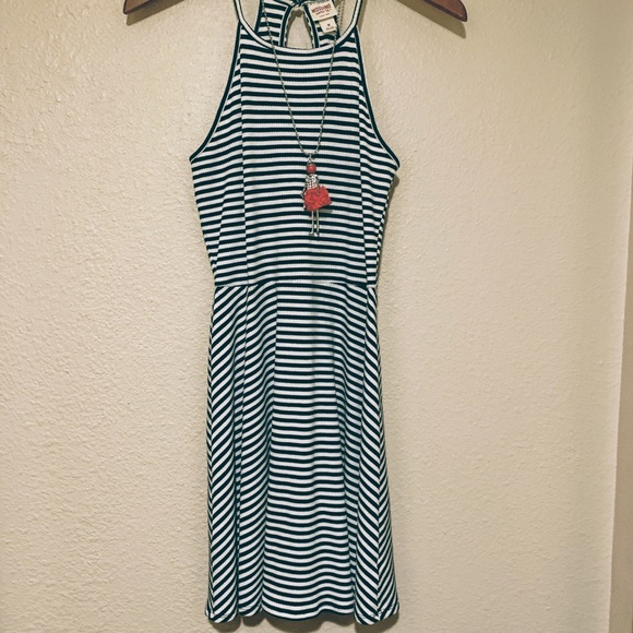 Mossimo Supply Co. Dresses & Skirts - CUTE  MOSSIMO COMFORTABLE DRESS 🌹